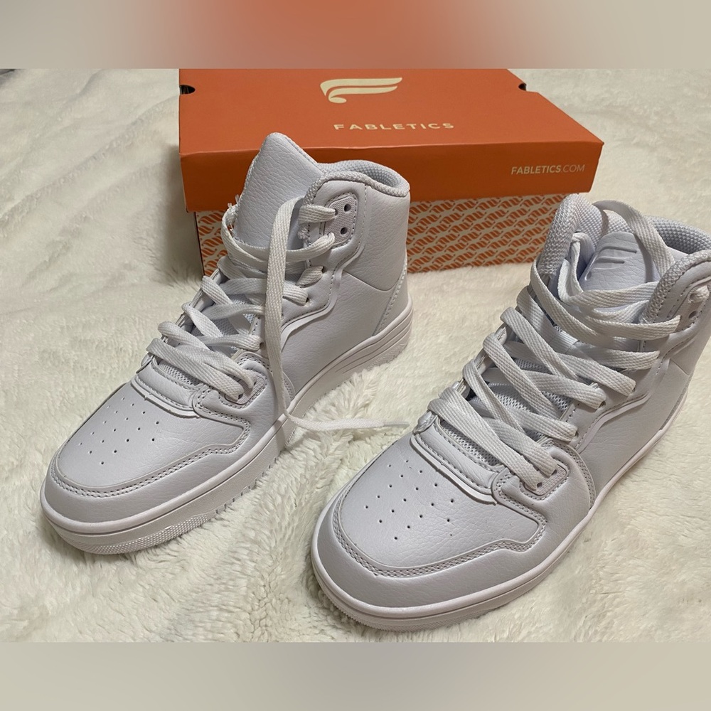 Fabletics shoes ! - Picture 5 of 6
